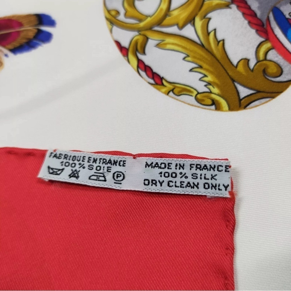 Hermes scarf Carre 90 Reds Silk100% 35X35 - Picture 4 of 9
